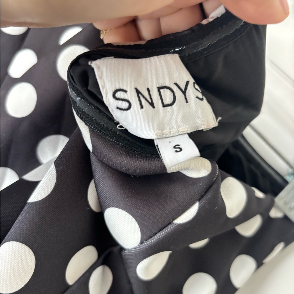Black and White Polka Dot Strapless Dress SNDYS REVOLVE - Picture 6 of 7